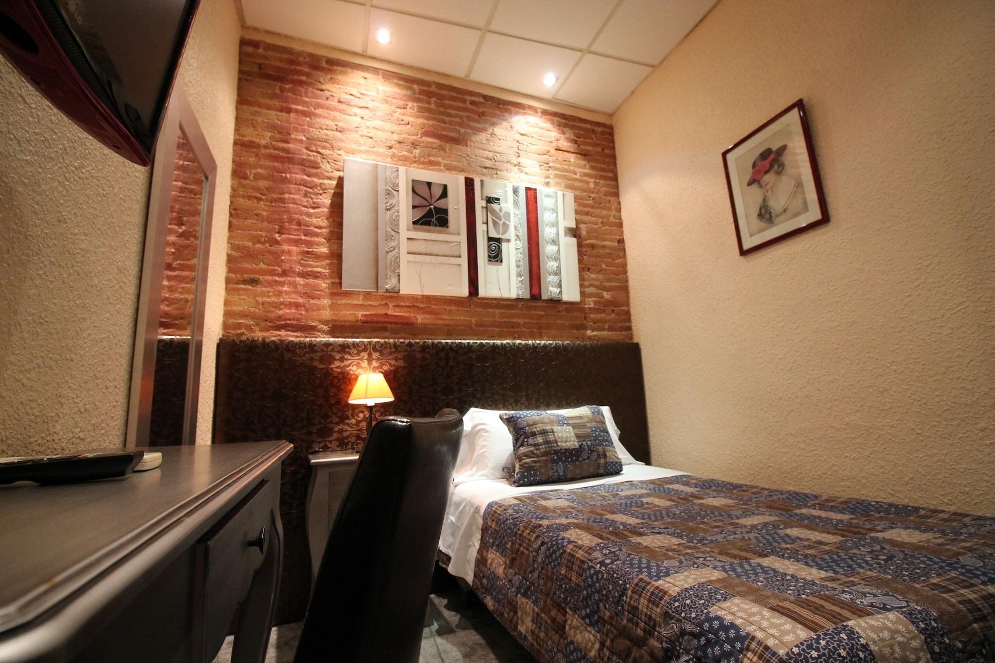 Casa de hóspedes Orleans 2*